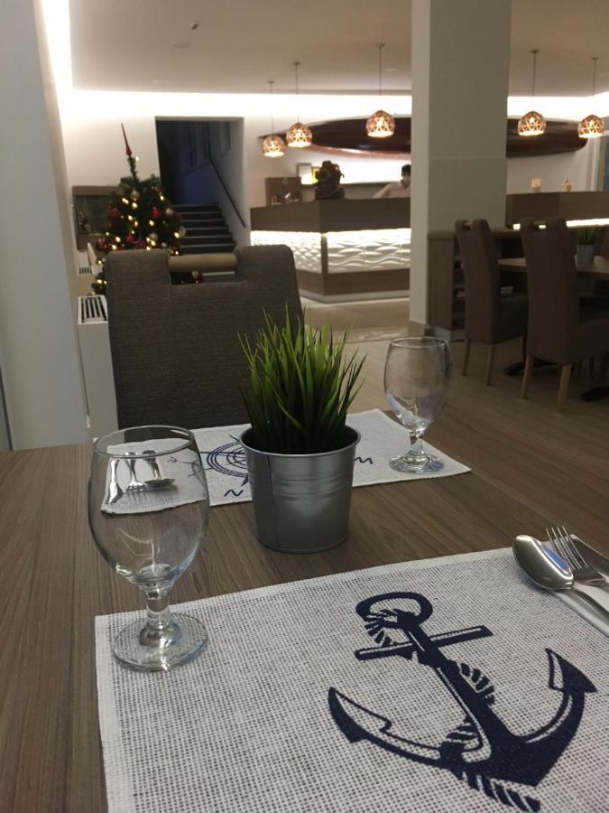 Nautilus Etterem Es Panzio Hotel Dabas Eksteriør billede